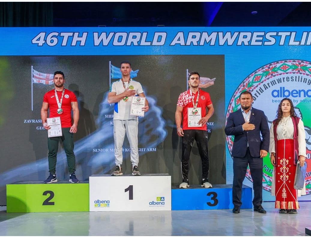 Захар Сибриков қол күрестен Әлем чемпионы атанды!